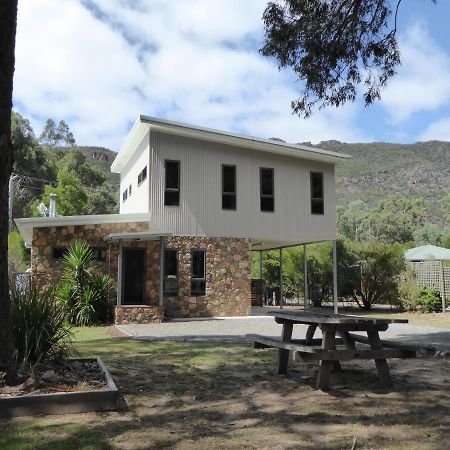 Dacelo Villa Halls Gap Luaran gambar